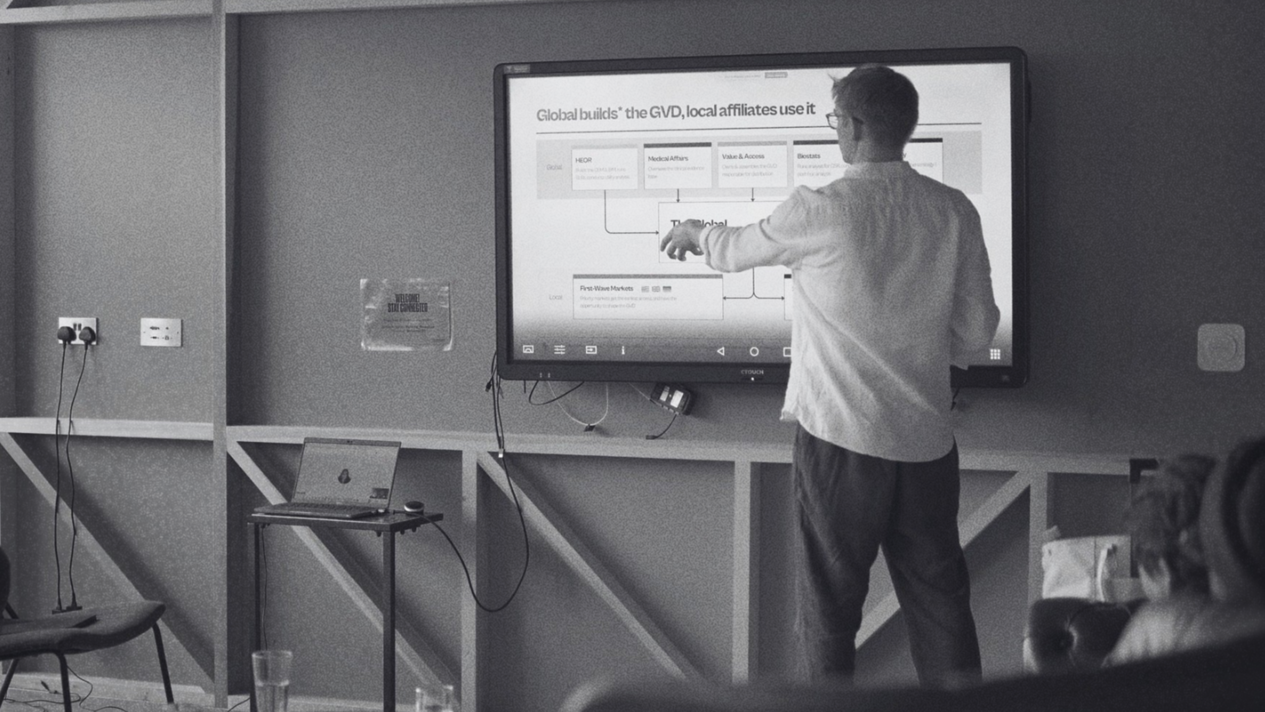 Mirko von Hein presenting at the WEP Clinical HEOR training session